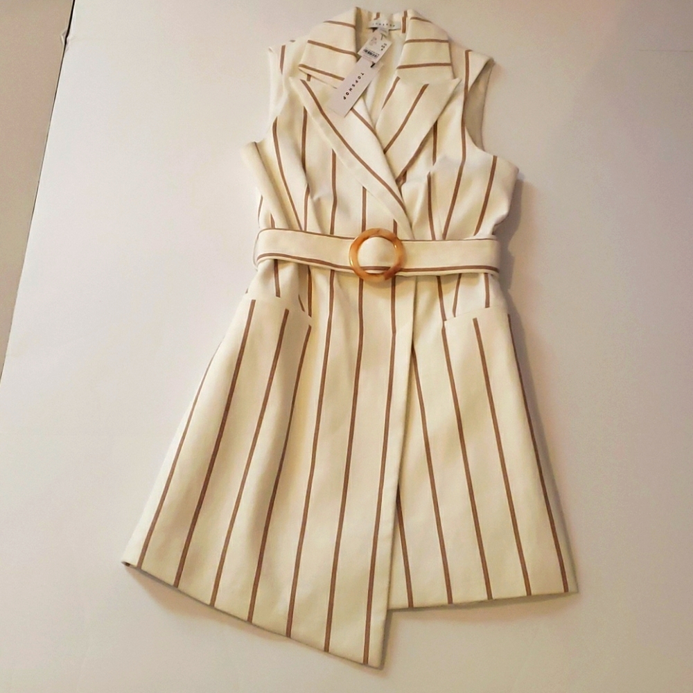 NWT  Sleevless short pinstripe dress